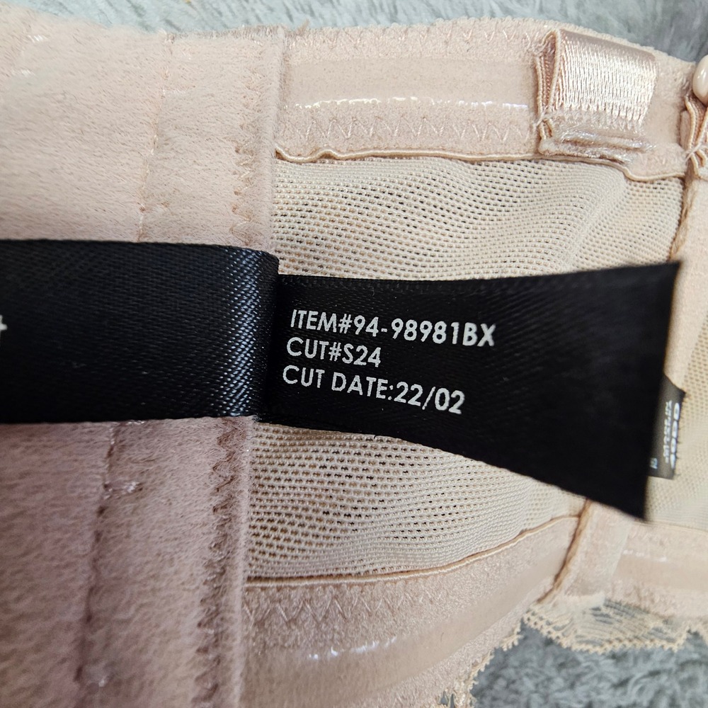 Torrid Bombshell Everyday Strapless Multiway Bra … - image 6